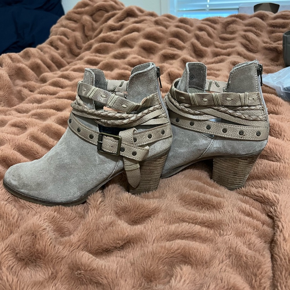 Naughty Monkey Cuthbert ankle boots, heels